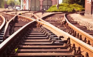 Wkręt Kolejowy – fundamentalny element infrastruktury kolejowej