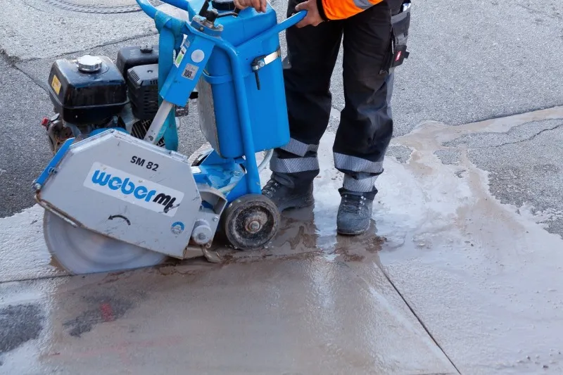 Odzież robocza – gdzie ją kupować w dobrej cenie?